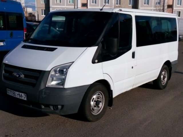 Аренда форд транзит. Ford Transit 2006 год пассажирский. Mercedes Vito Ford Transit Peugeot Boxer. Напрокат микроавтобус категории б. Форд Транзит в аренду Грузии.