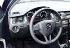 Skoda Rapid: место водителя, полная панель