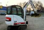 Мини-экскаватор Bobcat 328: резиновые гусеницы