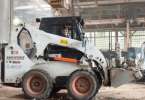 Мини-погрузчик Bobcat S18: полный комплект ковшов
