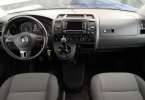 Volkswagen Caravelle 7+1: место водителя