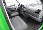 Volkswagen T5 - место водителя и двух пассажиров