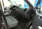 Volkswagen T5 Caravelle:два пассажирских места спереди