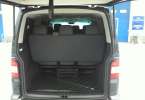 Volkswagen T5 Caravelle: большой багажный отсек