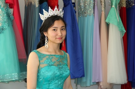 прокат и аренда одежды для девушек